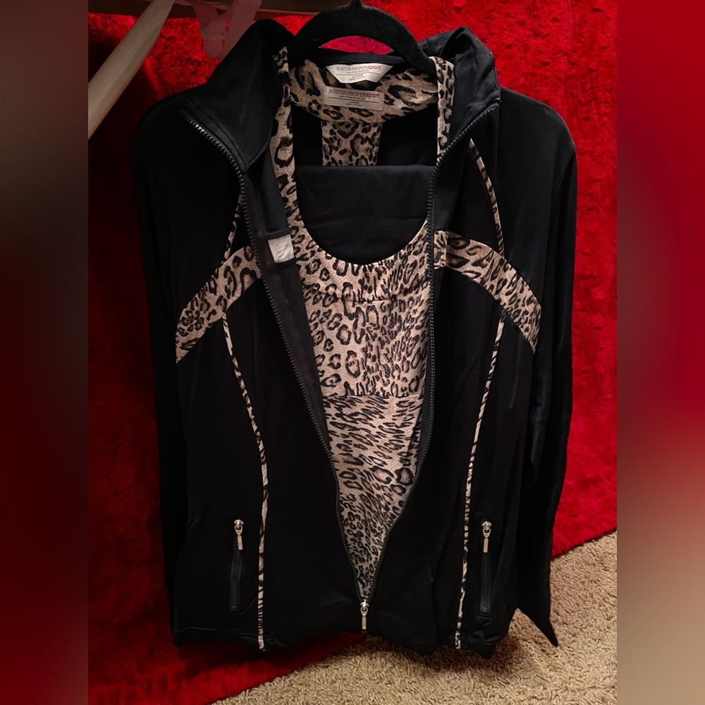 Boston Proper Sport Blk &Leopard Jacket three-piece set tank w/builtin bra&pants